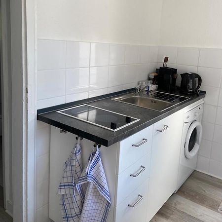 Privates Appartment Ferienwohnung Im Einfamilienhaus Düsseldorf Dış mekan fotoğraf