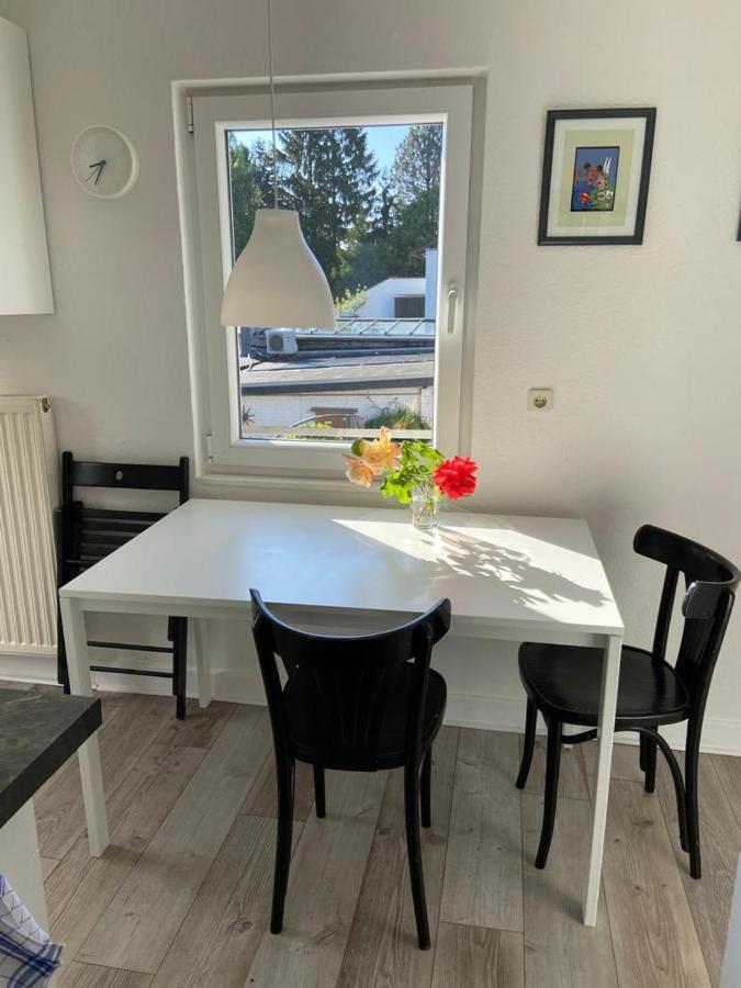 Privates Appartment Ferienwohnung Im Einfamilienhaus Düsseldorf Dış mekan fotoğraf